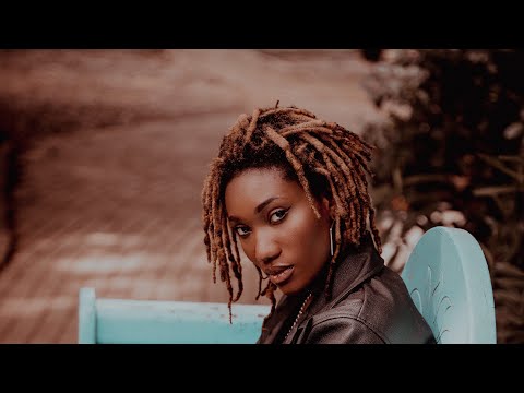 Wendy Shay – Love Me Now (Visualizer)