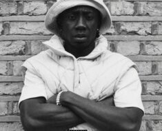 Bosom P-Yung – Format