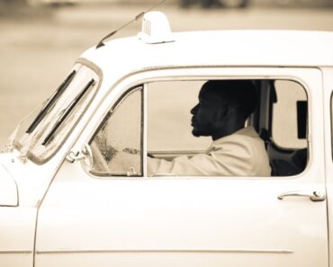 Mr Eazi – Casanova